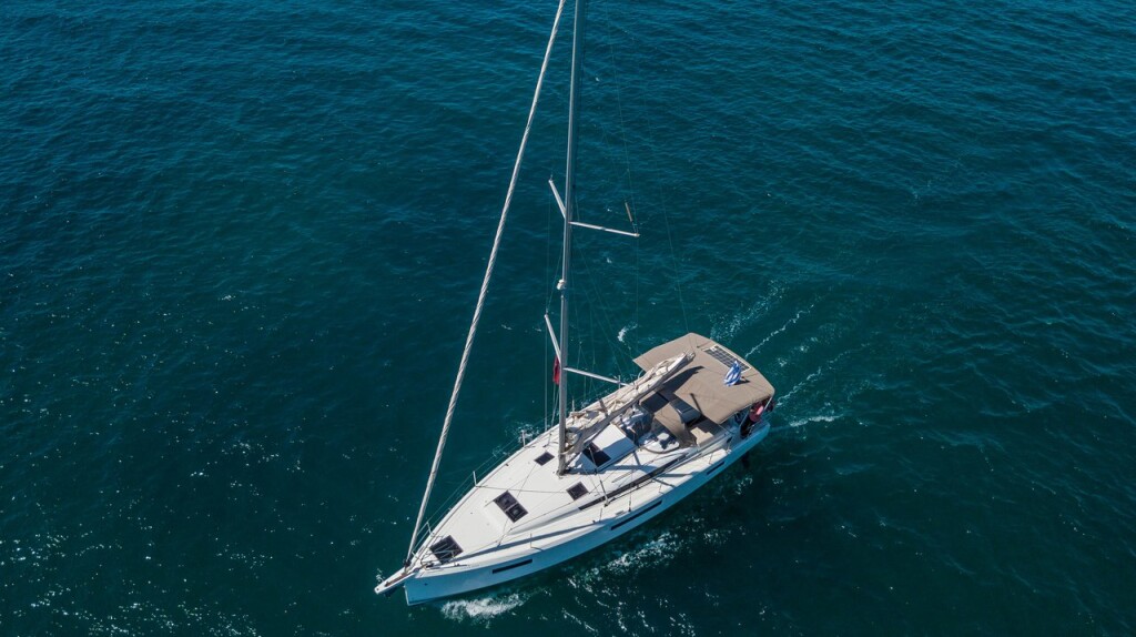 Sun Odyssey 440 Deep Water