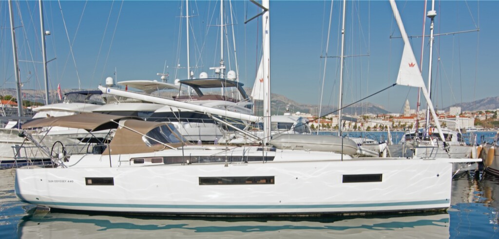 Sun Odyssey 440 Carlyle