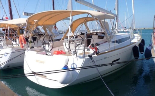 Sun Odyssey 449, Melody