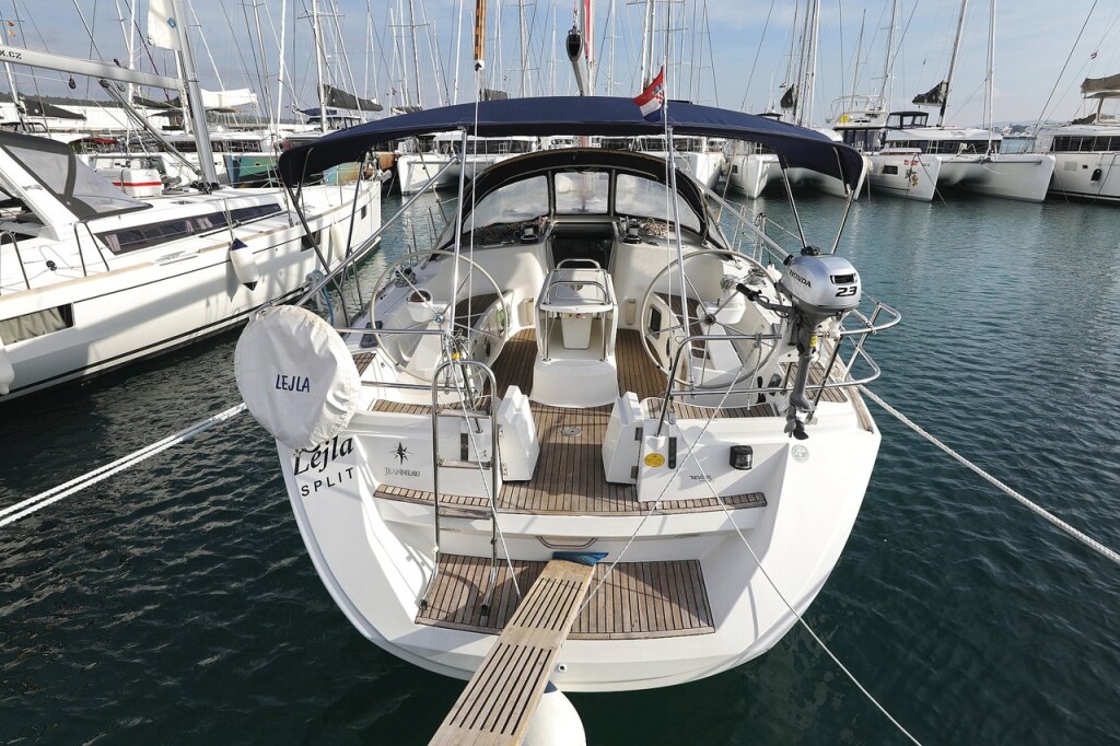 Sun Odyssey 45, Lejla