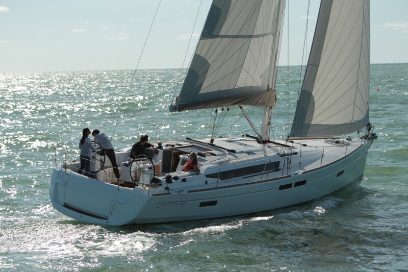 Sun Odyssey 469, Hadi