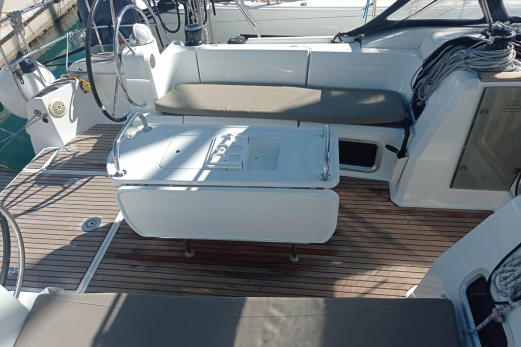 Sun Odyssey 479 Malin II  