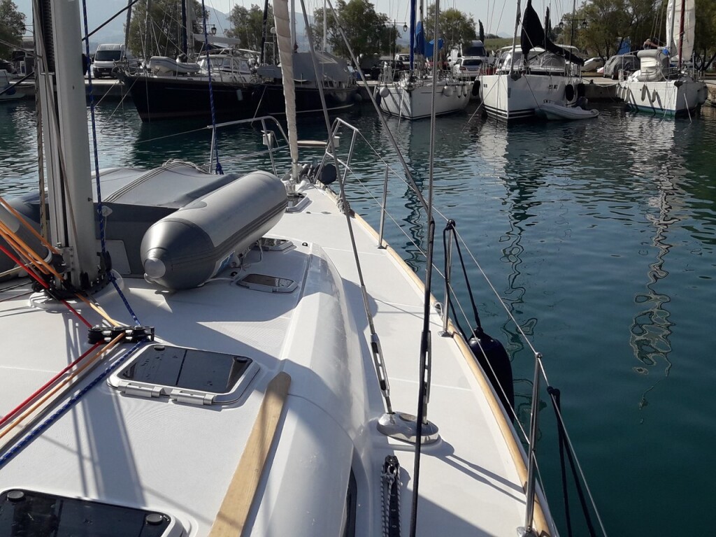 Sun Odyssey 49 Family