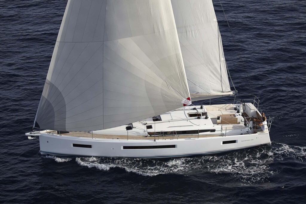 Sun Odyssey 490, Lady Flora 2