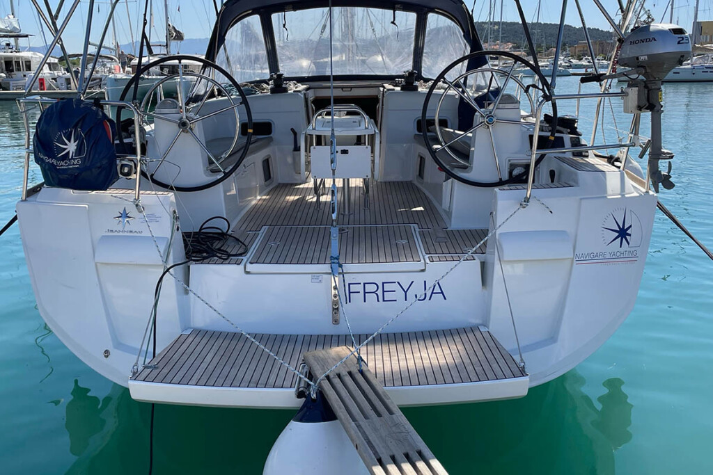 Sun Odyssey 519, Freyja